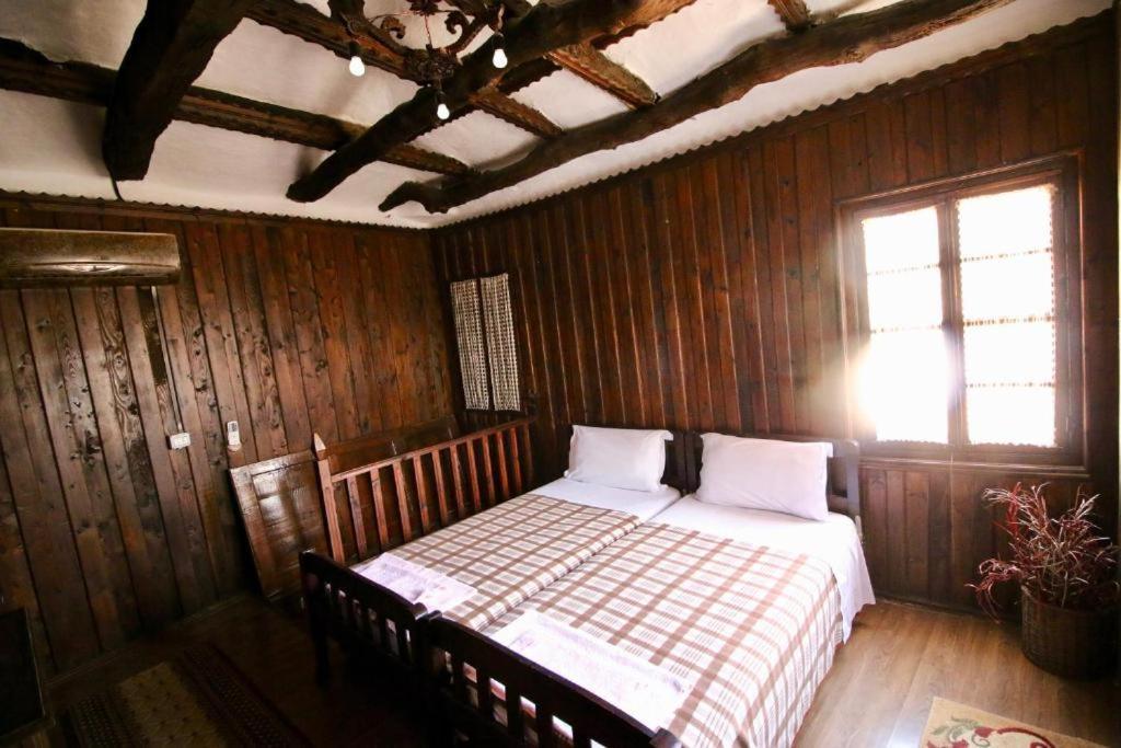 Hotel Nasho Vruho Berat Kültér fotó