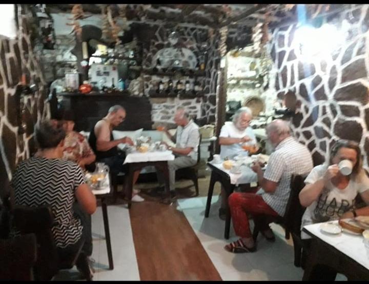 Hotel Nasho Vruho Berat Kültér fotó
